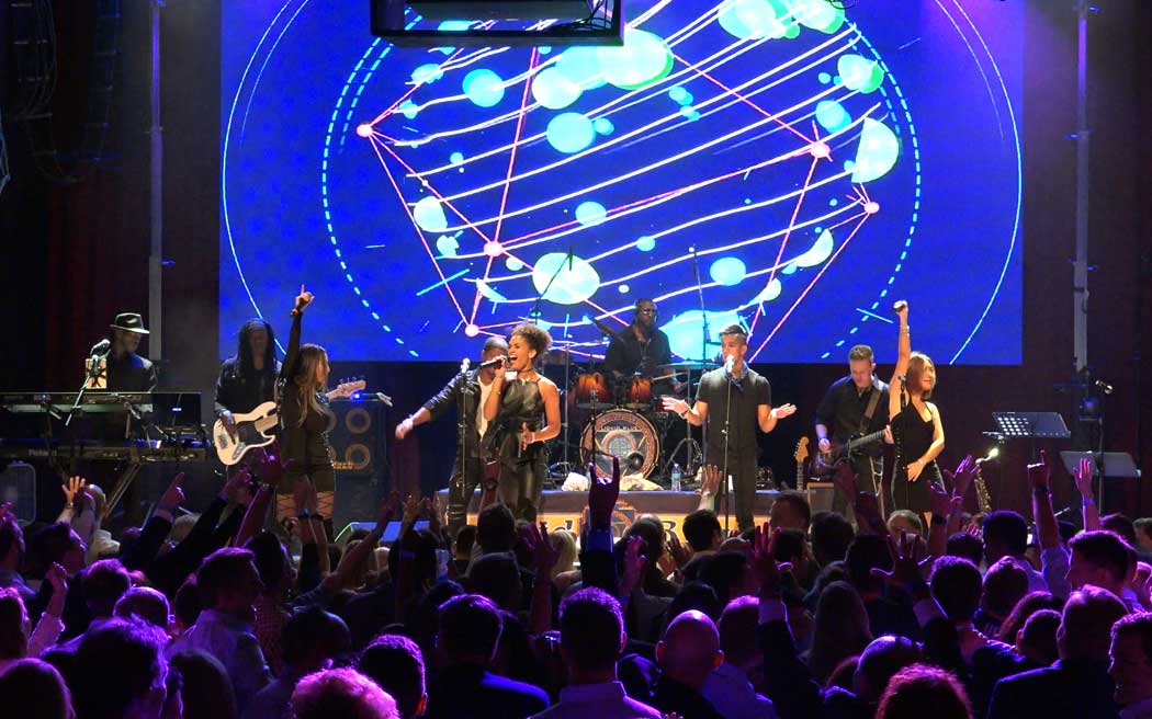 Liquid Blue Live Performance: One of the Best Wedding Music Bands