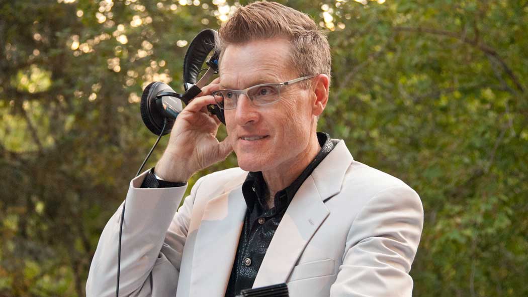 DJ Downtown: A Popular Wedding DJ