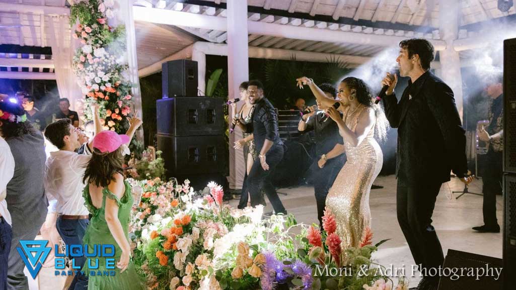 Among the Best Bands for Upscale Weddings: Liquid Blue