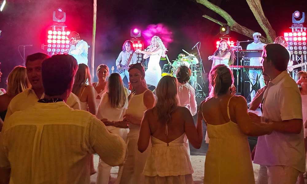 Liquid Blue Destination Wedding Performance